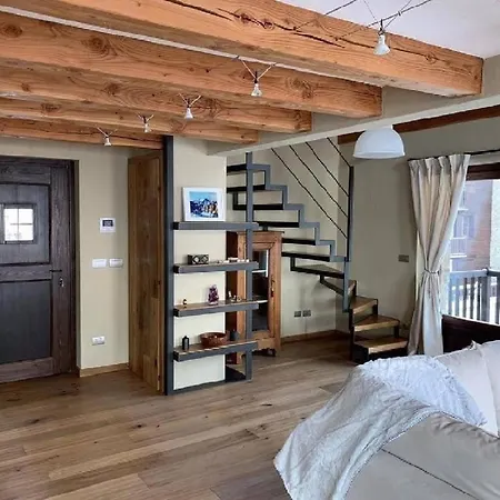 Casa vacanze Di Lusso All'interno Del Prestigioso Complesso La Montanina *